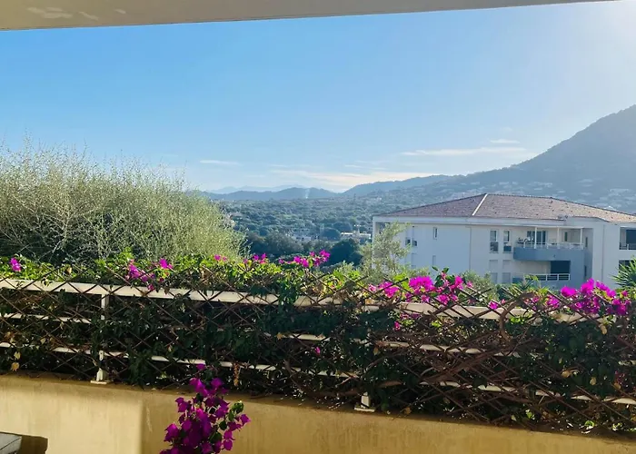 Le Domaine Rousse L'Ile-Rousse (Corsica)