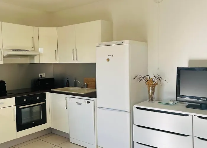 Le Domaine Rousse * LʼÎle-Rousse