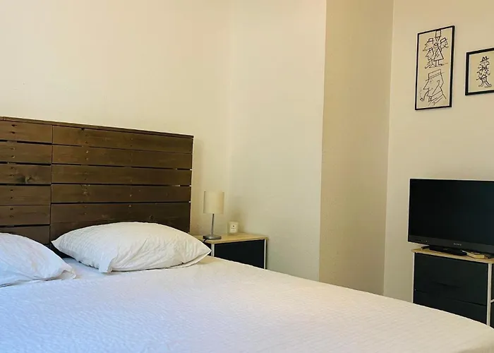 Le Domaine Rousse Apartmán *