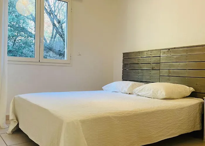 Le Domaine Rousse * LʼÎle-Rousse